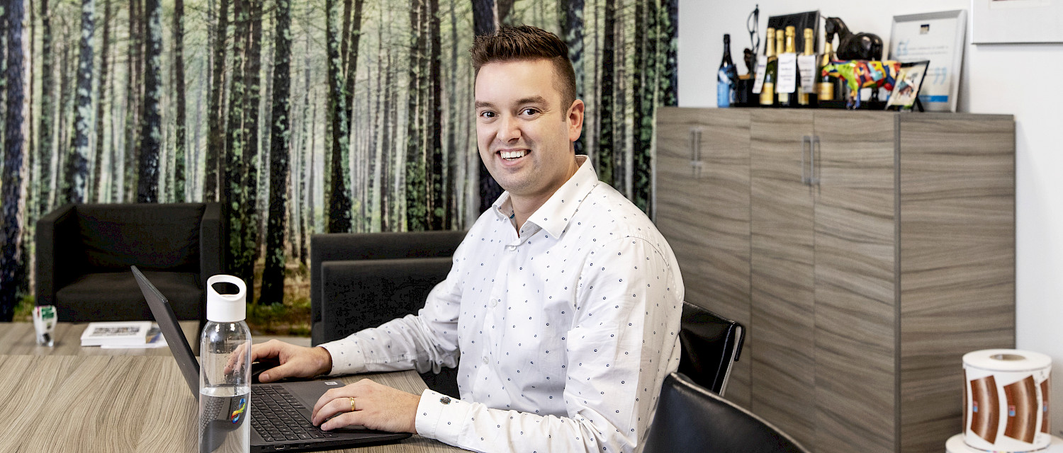 Ontdek de kracht van onze dynamische IT-afdeling, waar innovatie en efficiëntie samenkomen